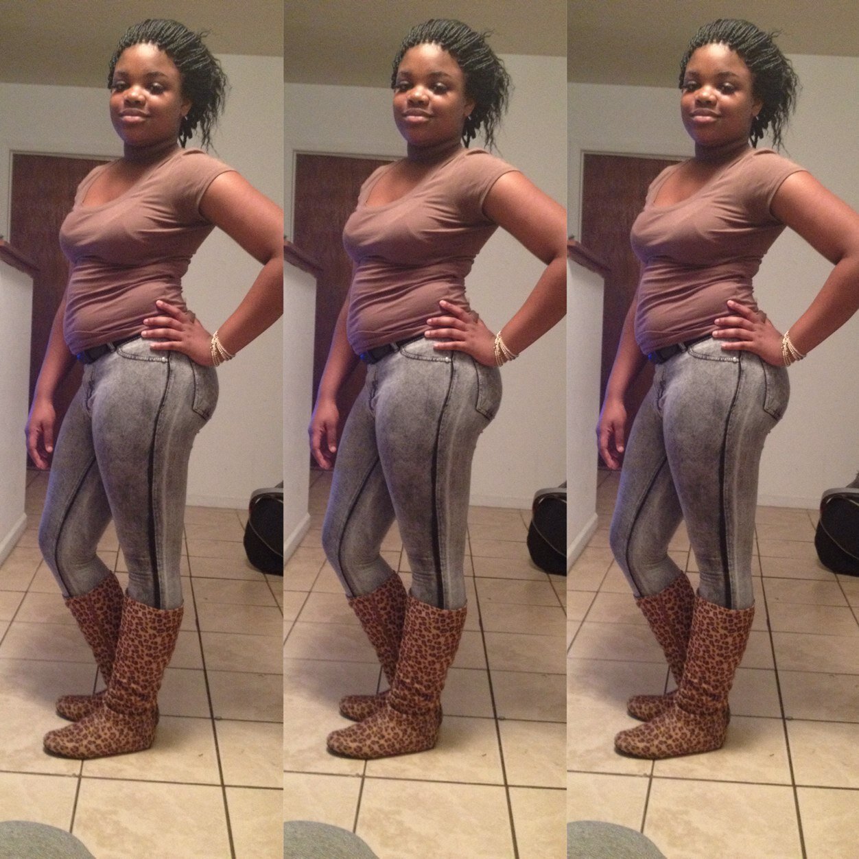 Follow my sexy asssss