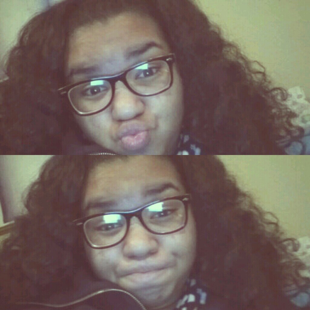 Queen Destiny ♛ , bitch ! #single #follow a mexican . &' suck my tweets . mexicans do it better ! ♥