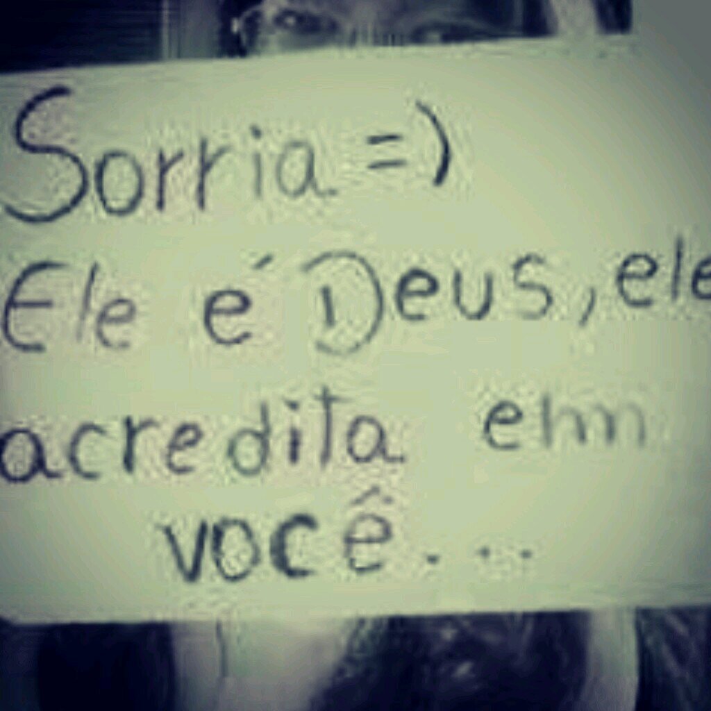 Twitter novo uhuuu me segue ? Sigo de volta hoho