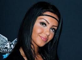 Follow me #AlloQuoi
#TeamNabilla #TeamTarek #TeamThomas #TeamBeyonce #TeamKimK #TeamNickiM #TeamRihanna