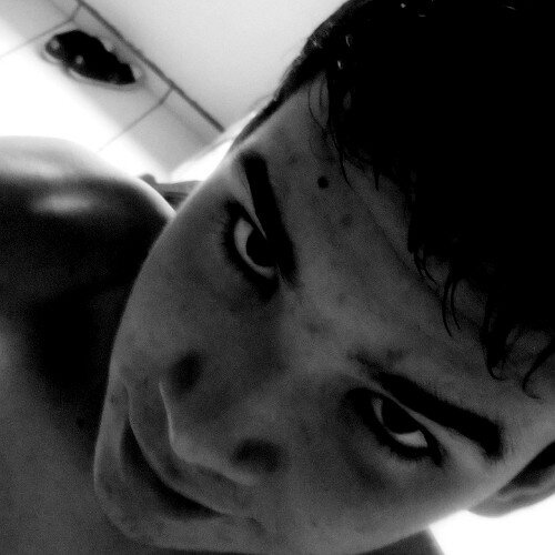 JohnArlley2's profile picture. 16 -,- Walker - Oficinático - Servo de Deus! 3