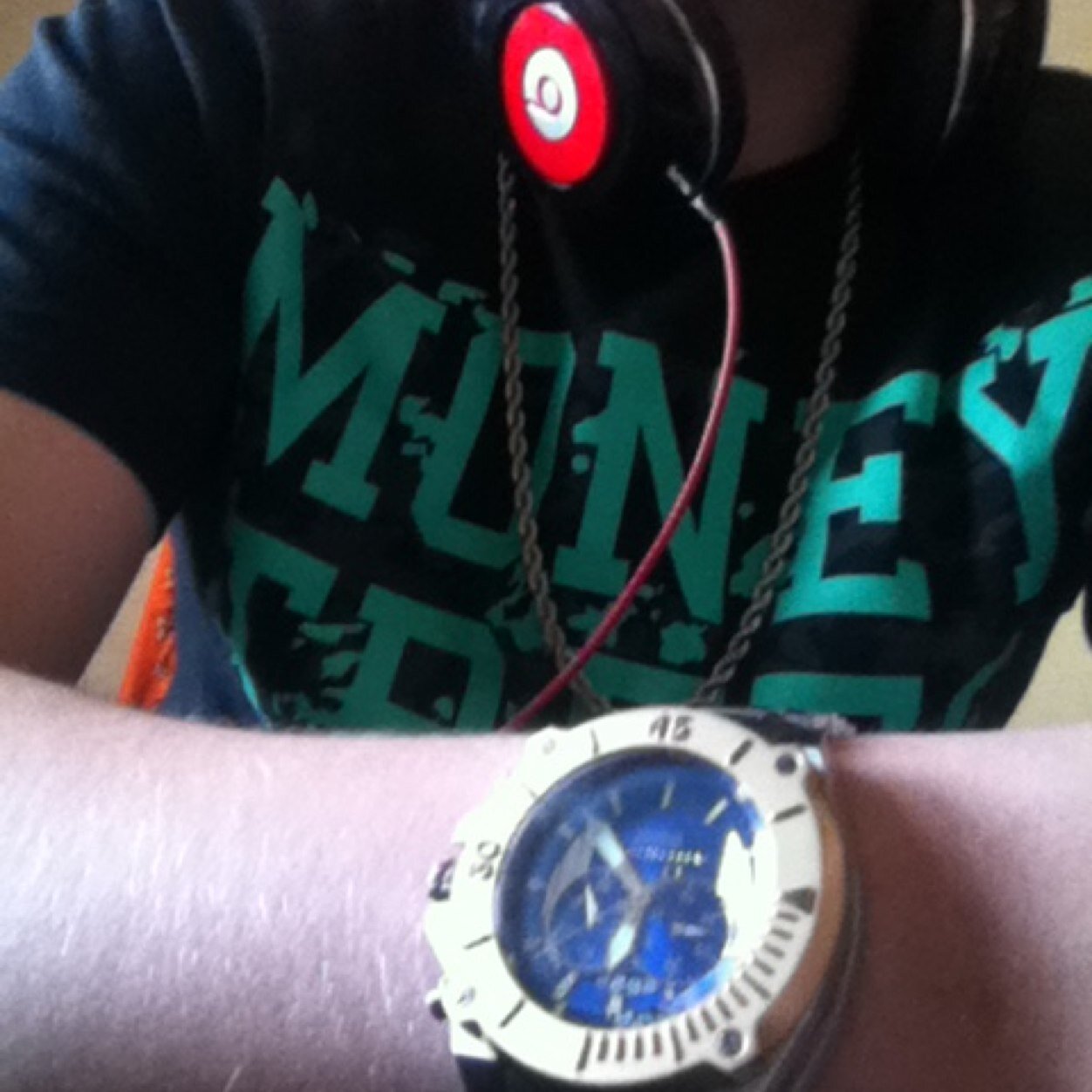 JamesDuffy6713's profile picture. Casual well respected clean cut duffenetly the one tempted to achive great things.              Serious or not one must work to survive.0: