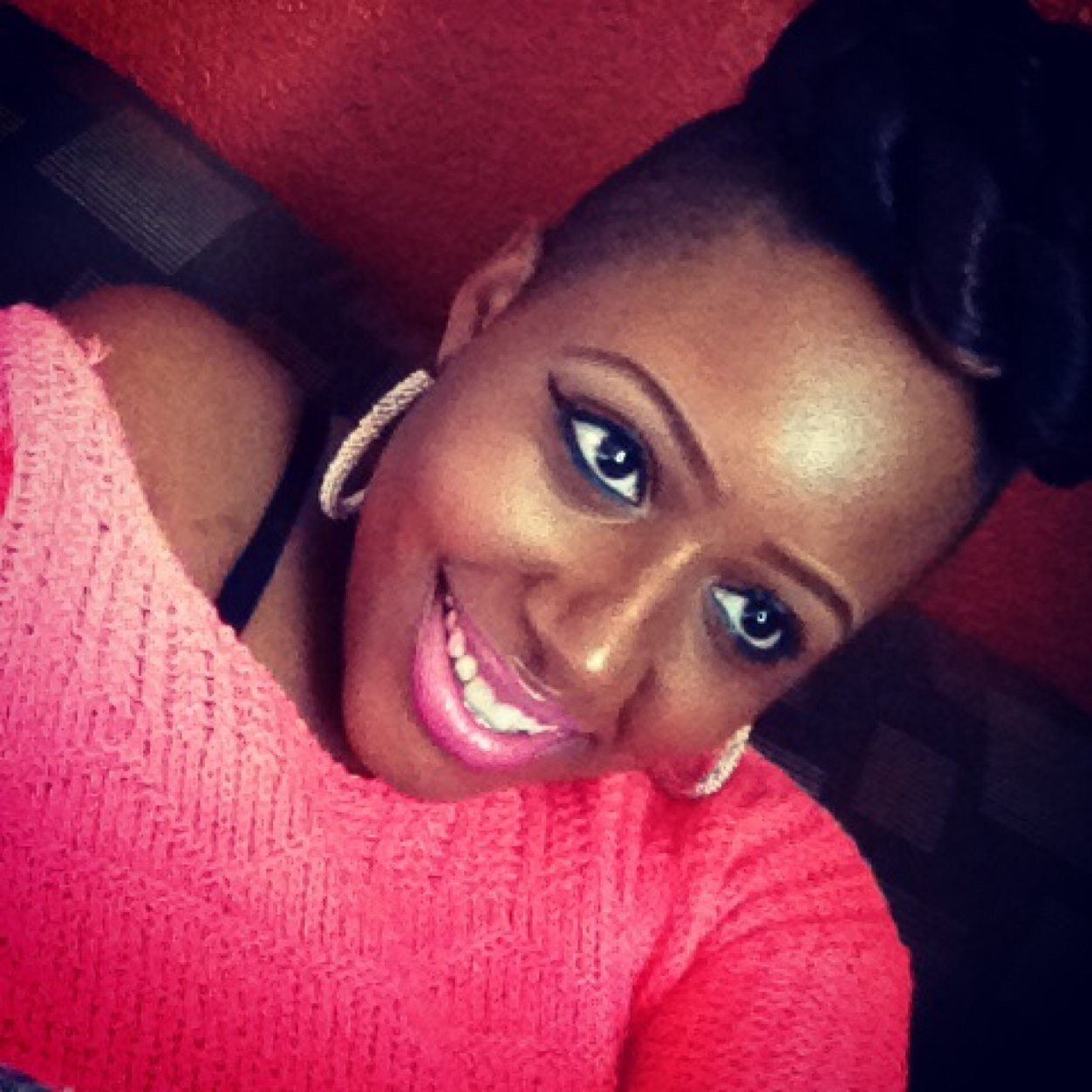 HolliwoodDreamn's profile picture. I love my lil one