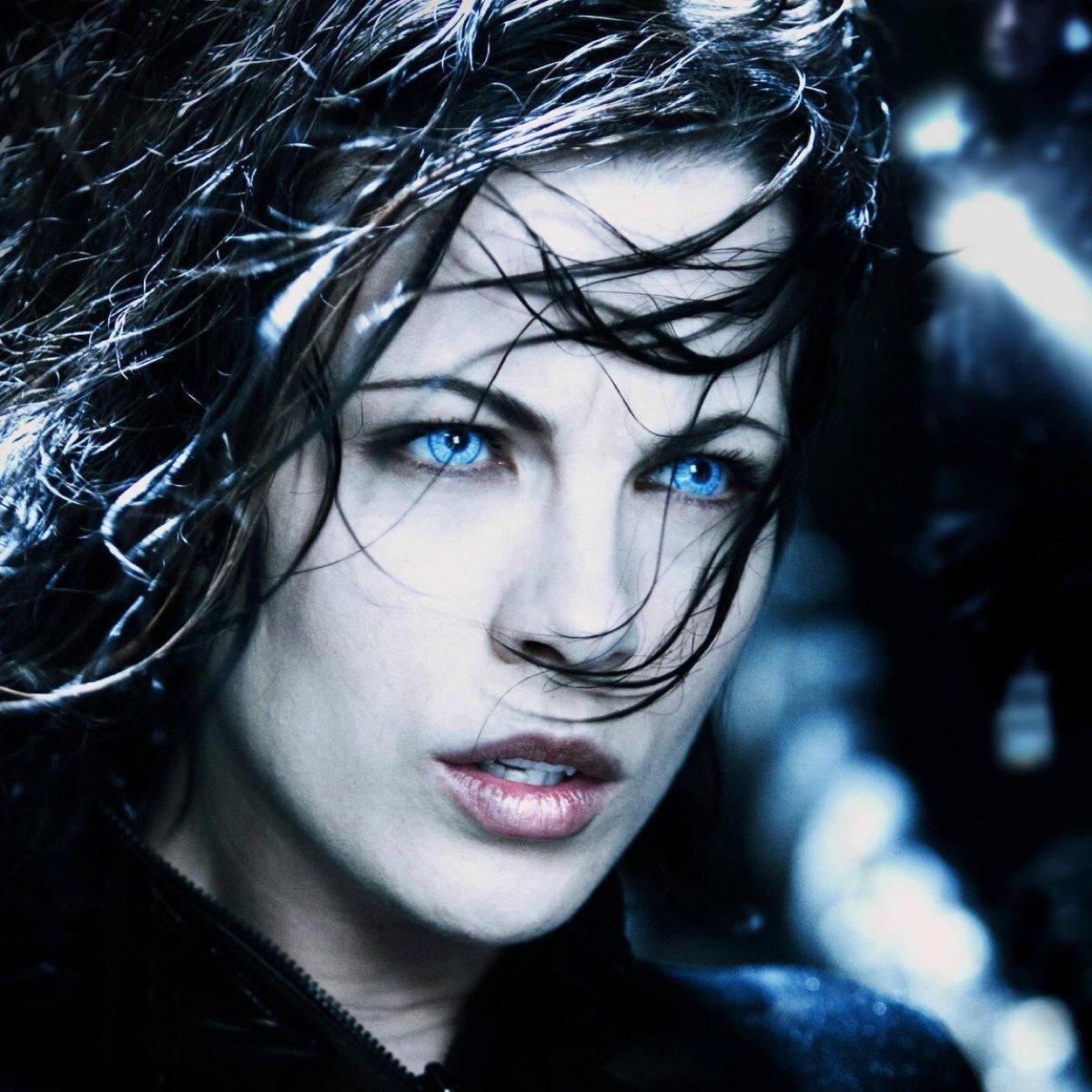 Norse Goddess of Destruction and Darkness. I bring pain and sorrow to those who deserve it. AU-RP21+-Single-MC-OC