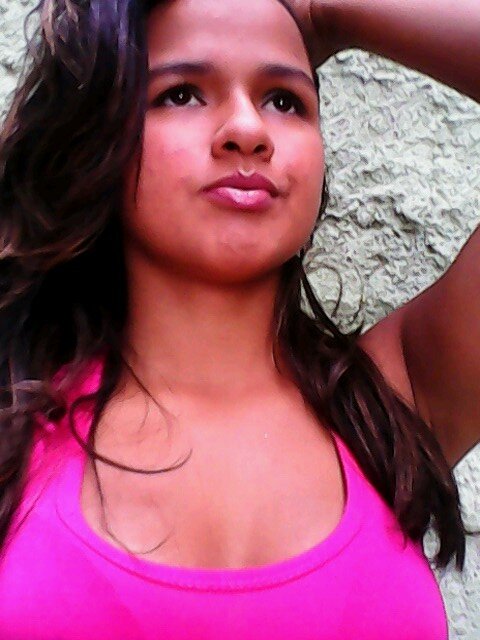 -Euu queroo,               Euu PossO.          Euu coonsigO -     •°• Simples assim ~         twittando atè o fim!  ;p
