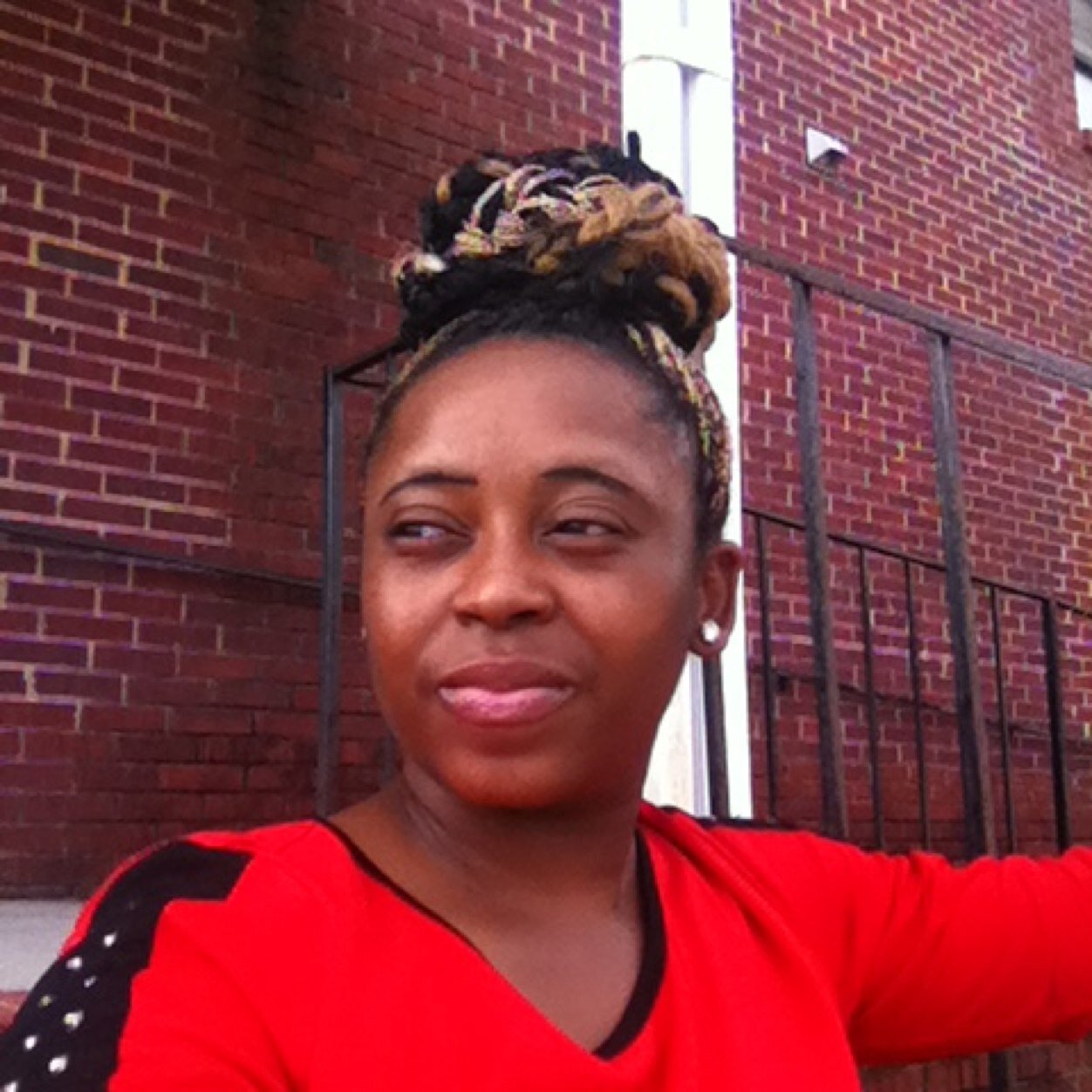 LIVING LIFE TO THE FULLEST WITH NO REGRETS BOO #GOTTASTAYFOCUSED #LIVE.LAUGH.LOVE THATS MY MOTTO #ABOUTDATLIFE