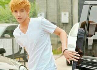 EXO-M Leader/Main Rapper | #90Liner | Single |
