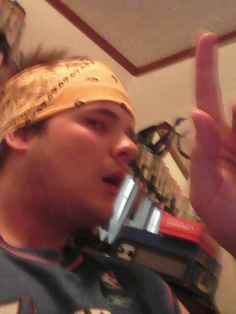 BrentaeP's profile picture. lifes a garden so dig it