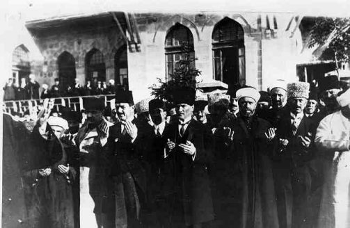 VATAN CANIM SANA FEDA