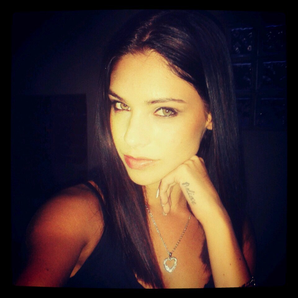 21, Fashion Student, professional spender, traveller, optimist living for the moments that make me smile ☺