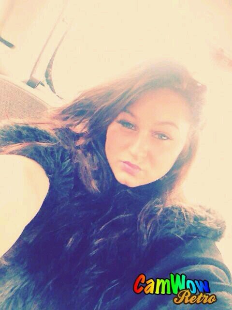 English, blue eyes , red hair :*