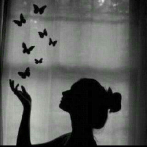 أمي هي جنتي في ظل هذه الحياة ..♥                                                                K.S.A
