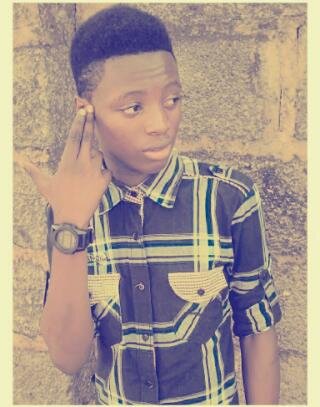 Luv me or h8 me:am still dat *#vikki9zeguy#*....lmao