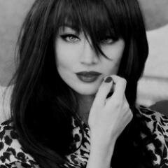 Intellectual whom J'adores nature, martial arts, animals, EXPLORING, geography, history, culture,MUSIC, FILM, THEATRE - LIFE!