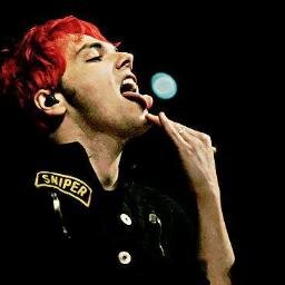 GATAH, VEM SER MINHA HELENA QUE I'LL BE YOUR DETONATOR, SUA LINDAH!