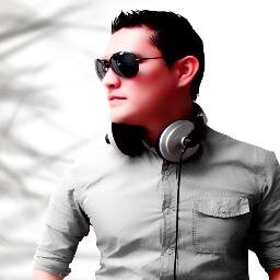 Dj Producer - Diseñador Gráfico  - Informático - Amante de la Fotografía conceptual Publicitaria y más