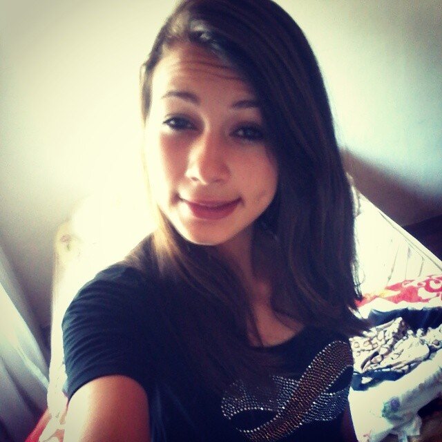Amo comer,sou chata so as vezes rsrs :D