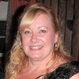 LauraSells4u's profile picture. 