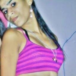 A Garota Propaganda Do @goldofrango , 20 anos, Solteira&Feliz, Forrozeirα, Estudante De Adiministração, Adoro Curtir a Vida ! ;D segue ? *-*