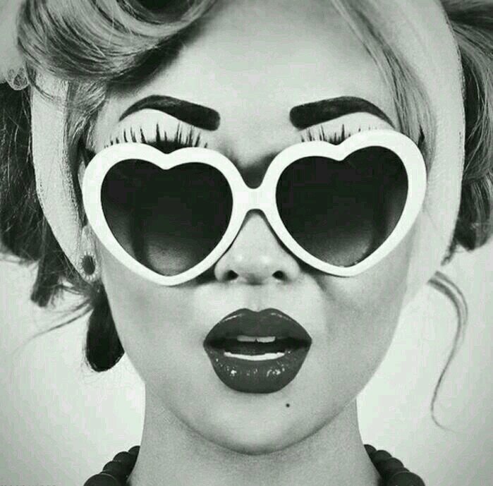 Elegance is when the inside is as beautiful as the outside -CHANEL♥