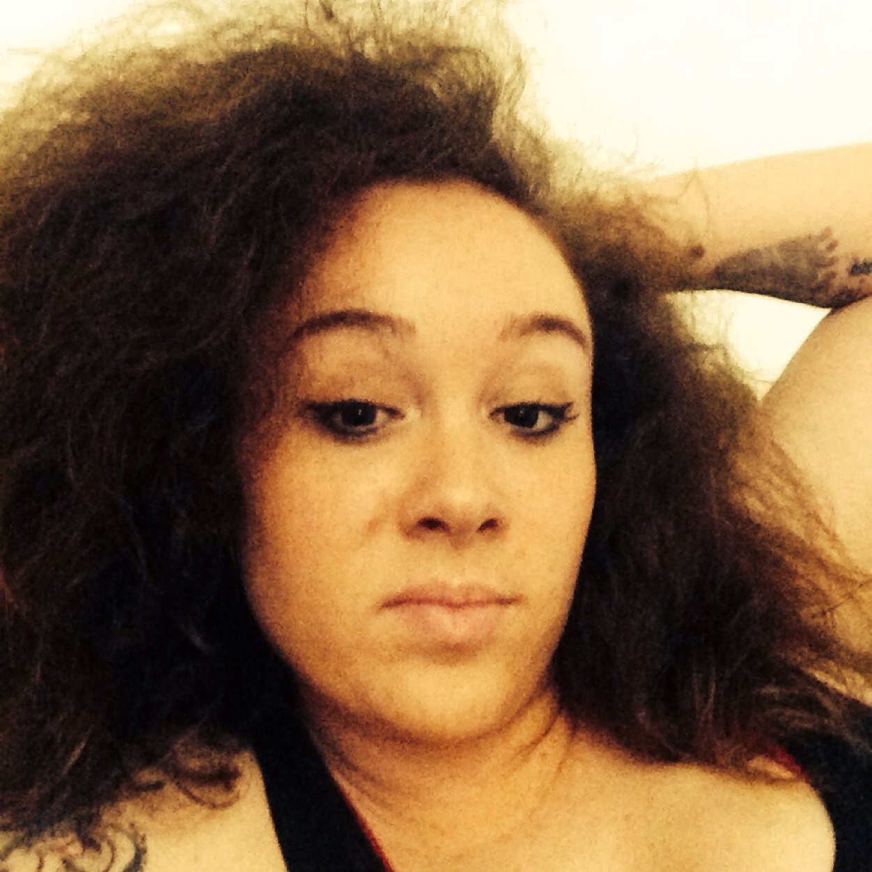 #100 ~love me or hate me~ ((ima always be me))