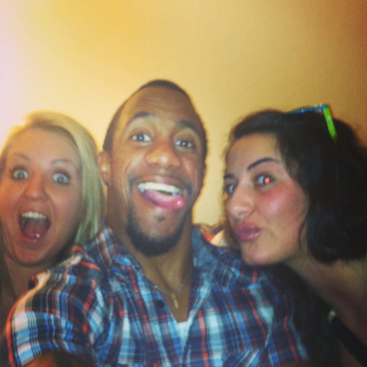 Dmoney0047's profile picture. #TeamFLAWLESSVICTORY #TeamTrack&Field #TeamJumper #TeamDrunk #TeamUSCTrackteam #TeamFilm