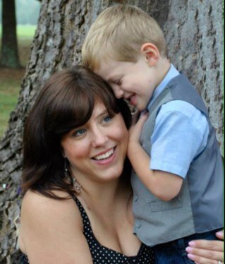 erindehart1's profile picture. 