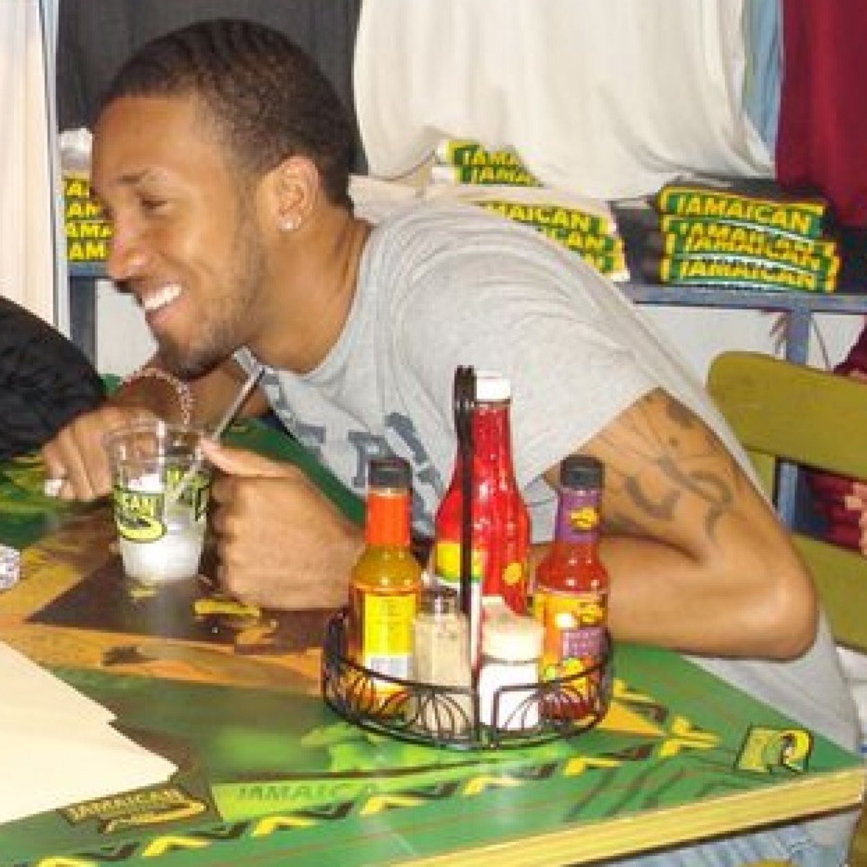 deron_05's profile picture. 