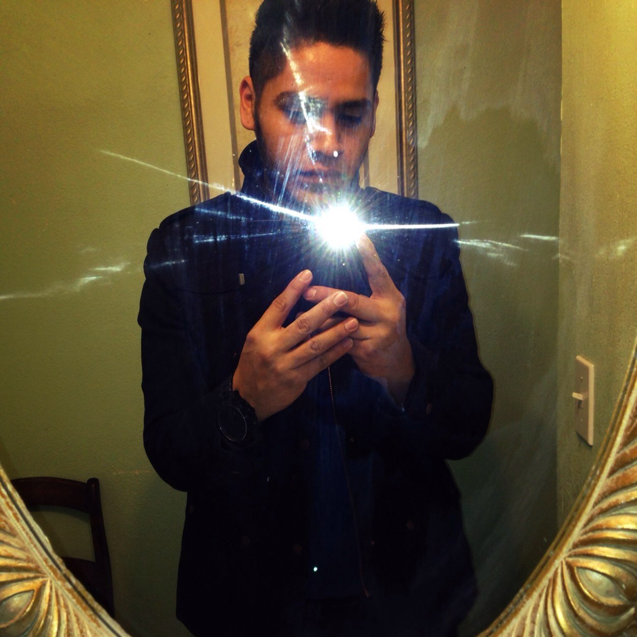 chuyitoleyva's profile picture. Gracias por seguirme :)