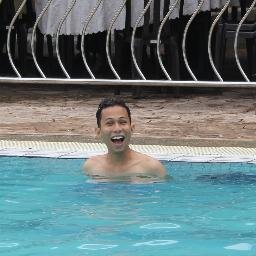 DzeSezMii's profile picture. Let's try to be better, always...