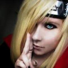 meu nome é deidara pra min a arte é um extouro e tenho um aprendiz uchiha tobi ele é muito idiota!