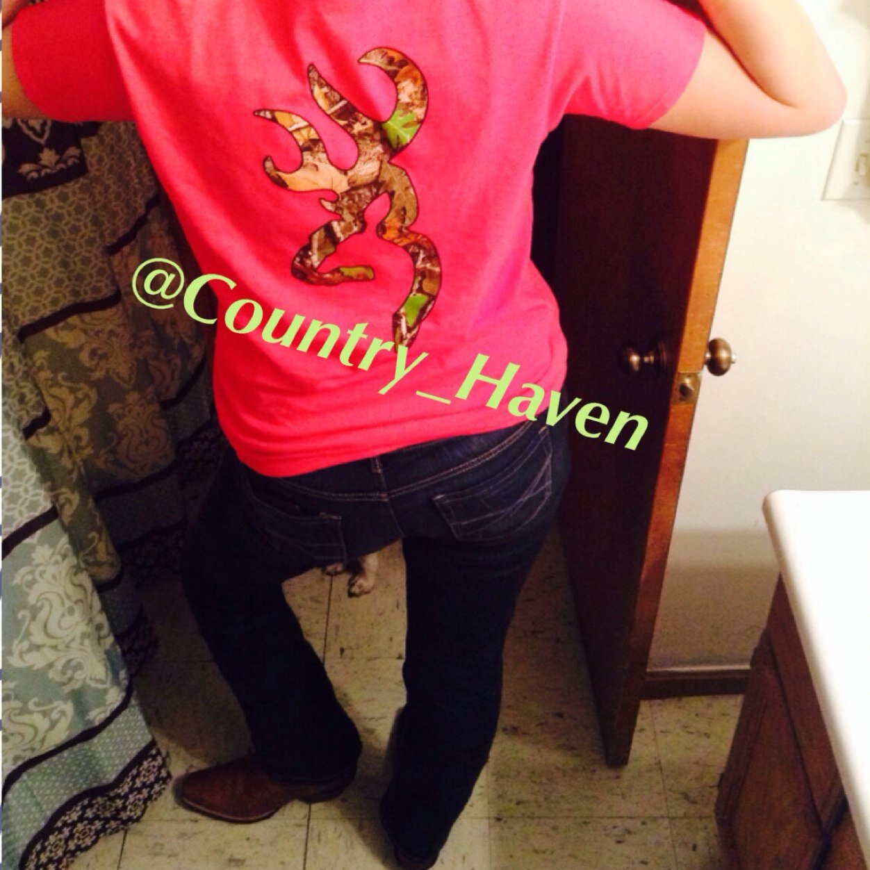 Twinning with @24_7Country / Avi is me / #teamrealtree / #huntin / #fishin / #gettinmuddy / #teamtatted
