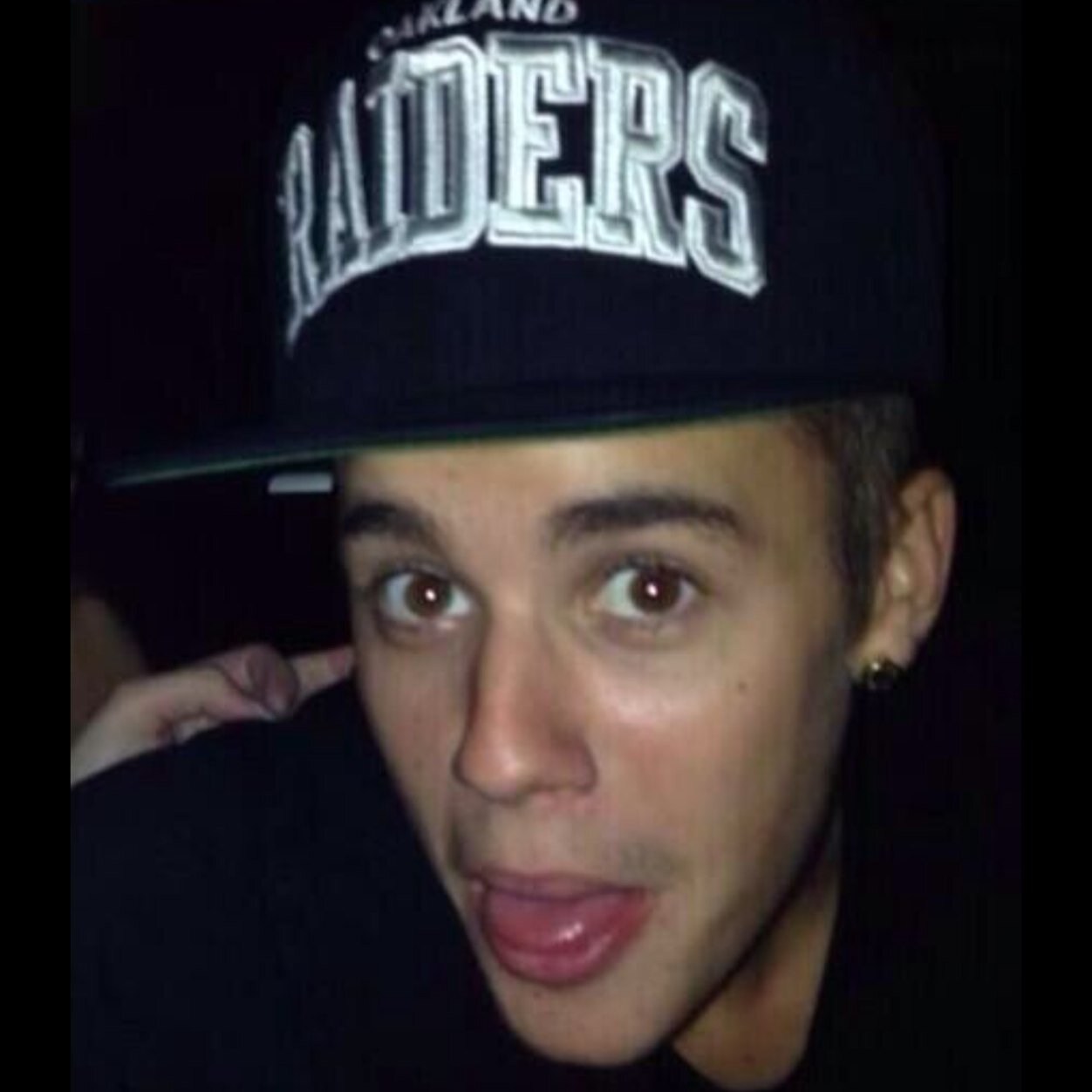 #MelbourneBieberTeam