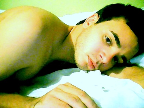 greenrobot_emo's profile picture. 