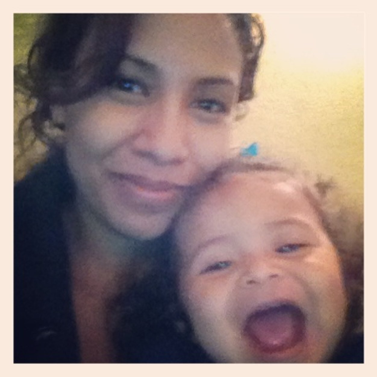 audrey_valencia's profile picture. Producer of Lauren En La Mañana