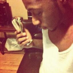unsigned artist/songwriter  #God1st   #LoyaltyBeforeRoyalty  CEO Of #BillionaireBuck$©