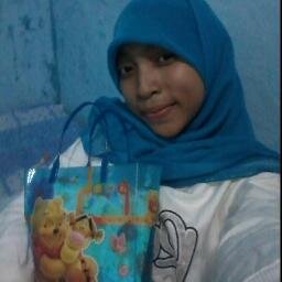 Na`am = yes ! | Ushroty = ♥♥♥  | Bee = ♥ | 20.5.2010 | GinZStar {{}}

Hidup sederhana lebih bermakna ;)