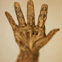 EICLOC's profile picture. i want i want to be lazy.