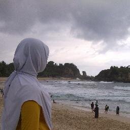 RuseCivia's profile picture. Be Grateful