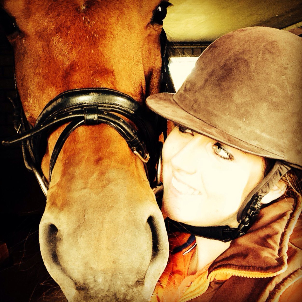 michellevollmer's profile picture. ♀ ♊ passion for formula 1 and horseriding, studying, enjoy and love travelling.