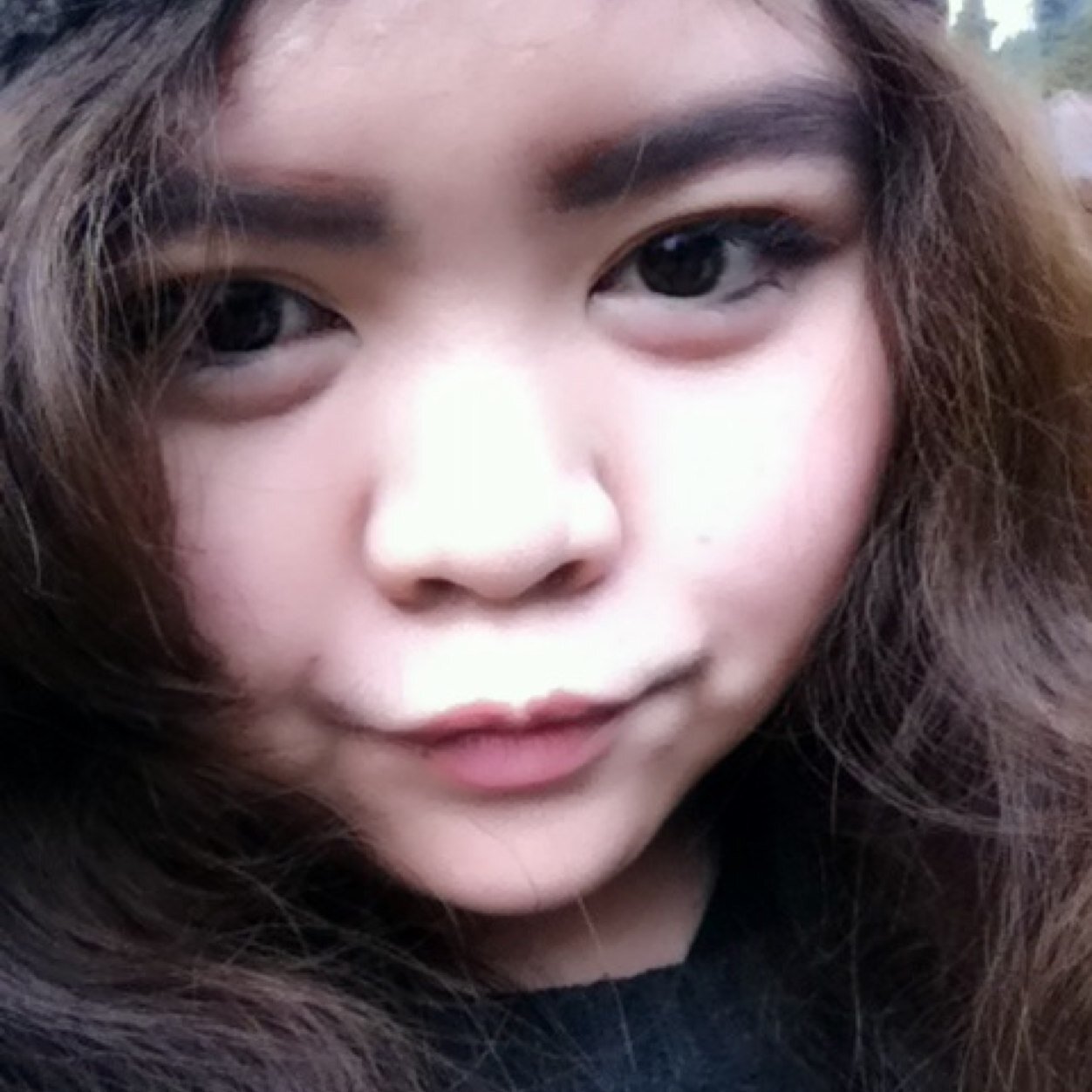 Looktarnie's profile picture. 