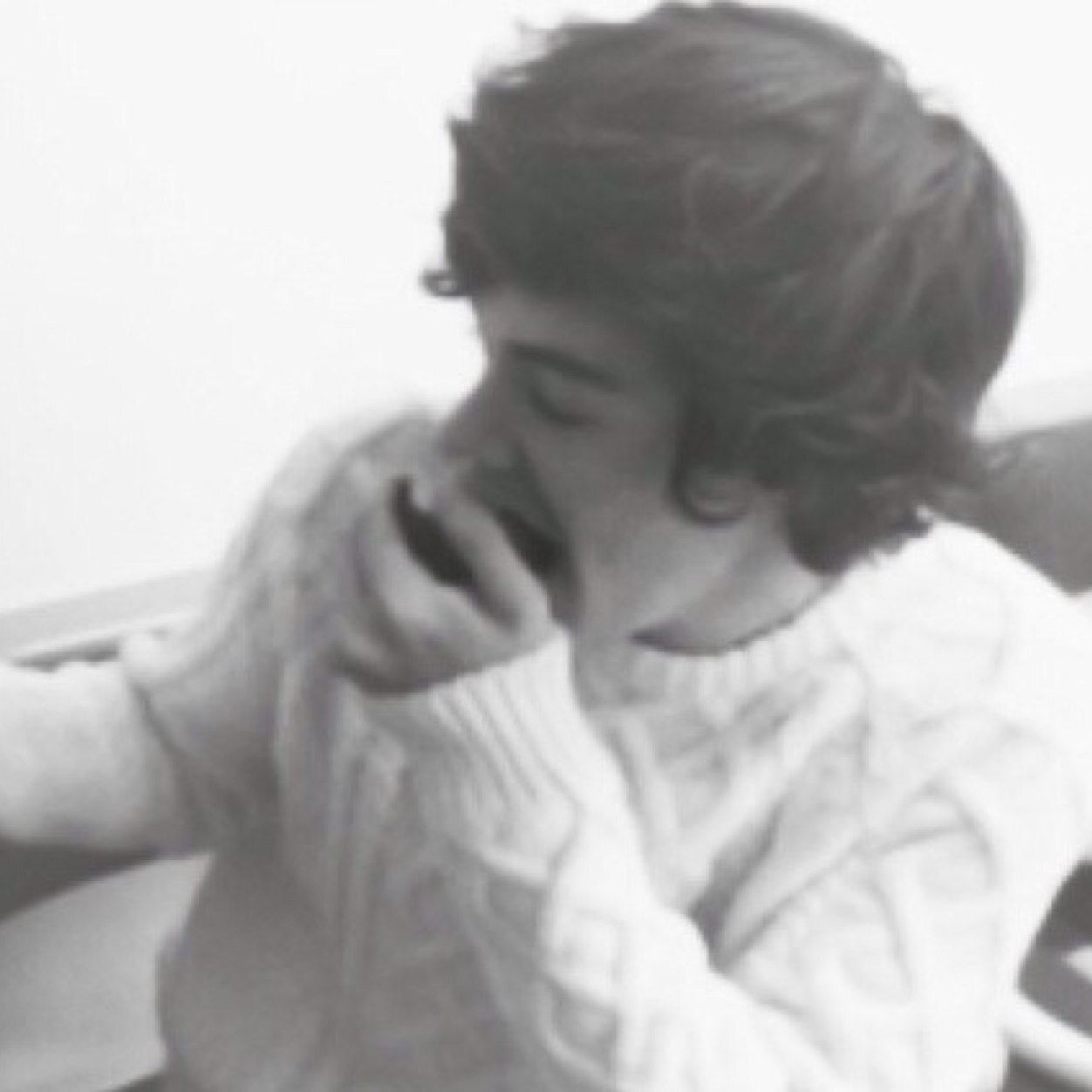 Hiiiiiii. Please follow @bandanaaharry please thanku ily bc i just gave ya a free a follow and if u already do well thanku