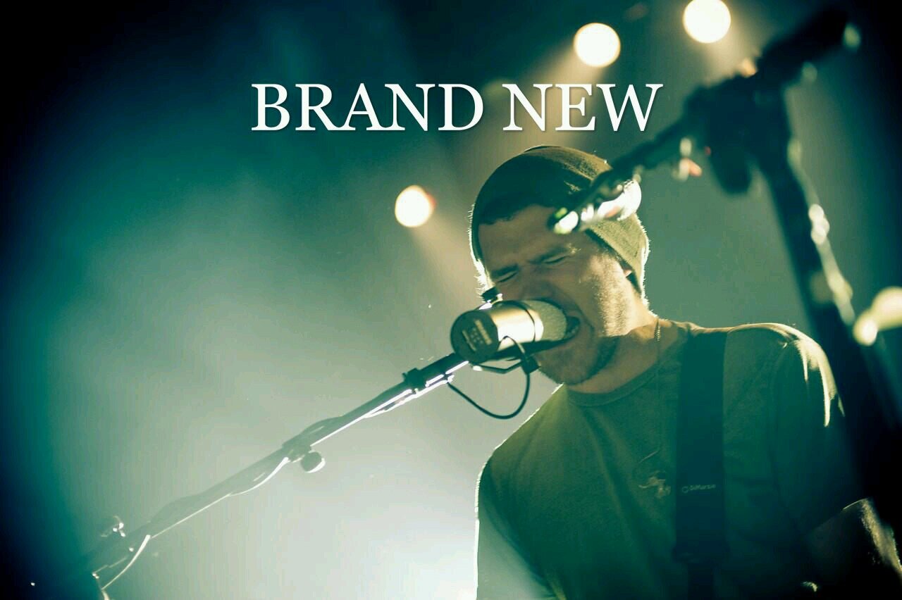 NoOneAtTheEnd's profile picture. My life's so fucking piontless.