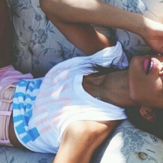 live,love,eat♥/Starbucks-Rihanna♡!! kik:kuwaitbloggerx +965 :p