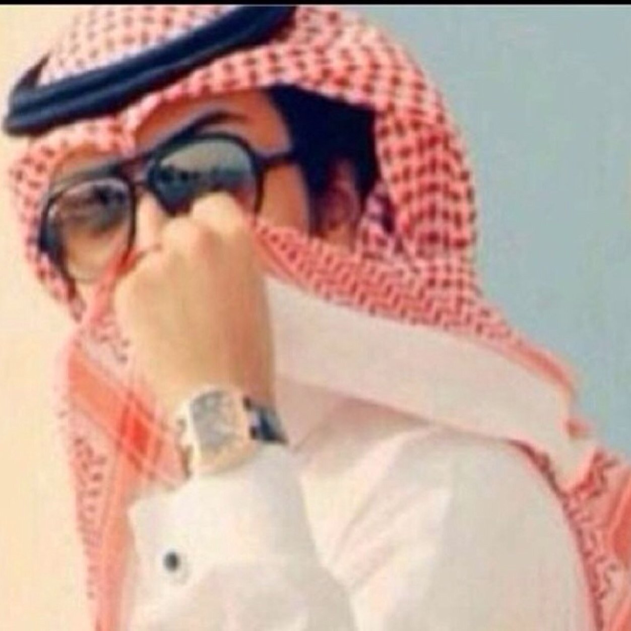 الاهتمام أساس حفظ العلاقات. / الشـرقـيــة /                                                          https://t.co/YtdqZ2CeEE