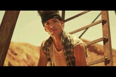 #Auryner 100%, 22~12~2013 Un Sueño Cumplido♥.Mi objetivo? Que David Martín Lafuente me mencioné ^^ .@DavidAuryn Te Quiero!! C:
