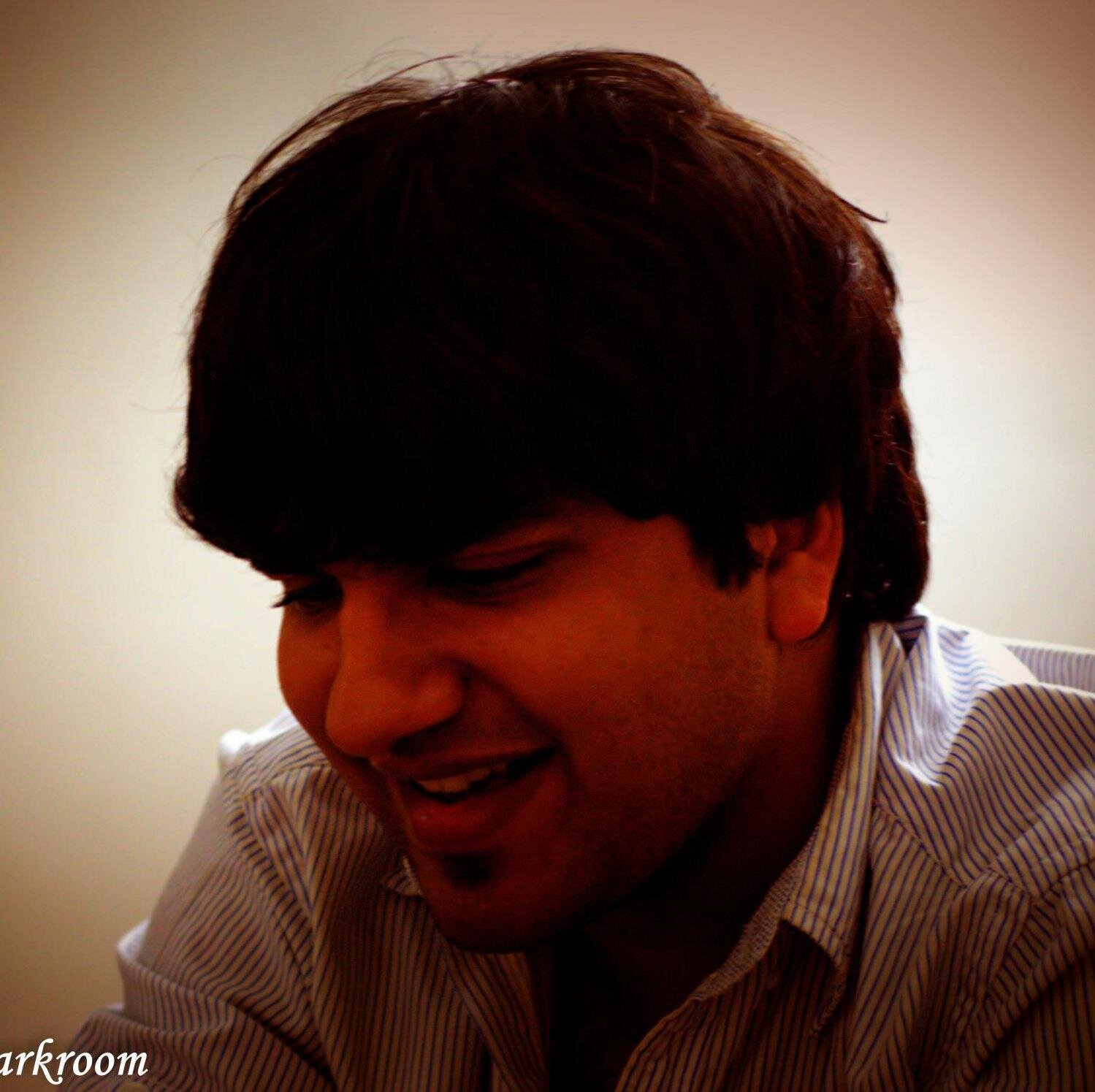 Software Engineer, Resident Foodie, United Supporter and a Proud Indian.
