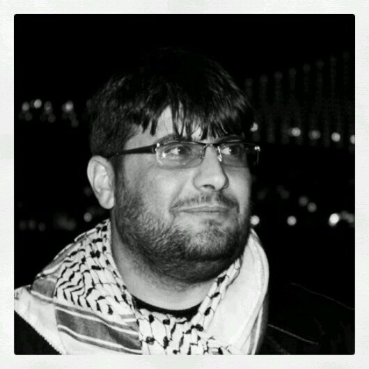 NaelMeg's profile picture. ‏لاجئ فلسطيني☺‏‏‏‏يضع الساسة أوزار الحرب ويفتحون صفحة جديدة مع عدو الأمس ونصب للجندي المجهول ومقبرة للشهيد المعلوم ووسام للناجي، أما الأرواح فلذاكرة التاريخ.