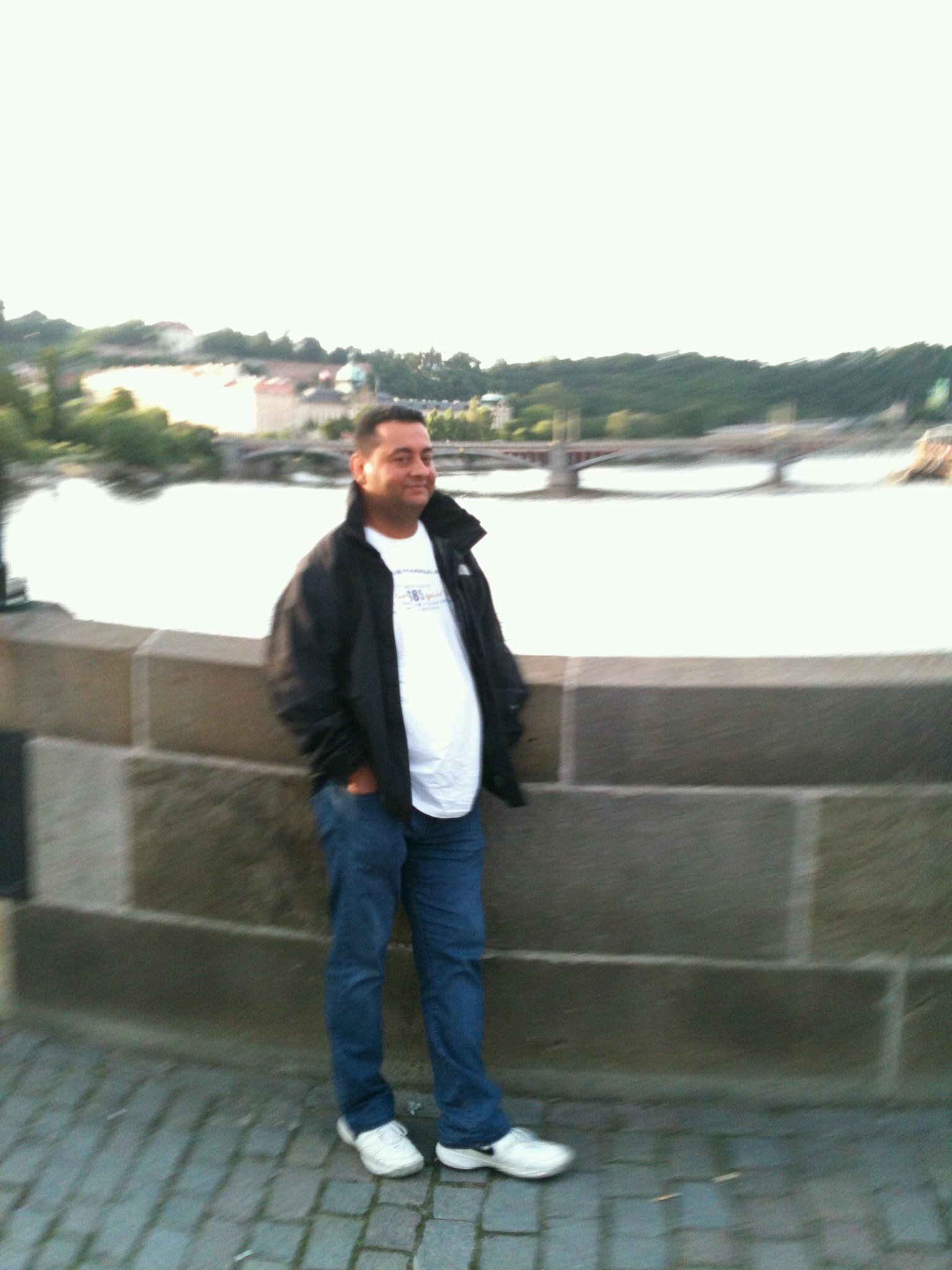 AtillaBURAKIN's profile picture. Bütün dünya burada ve neden bende olmayayım dedim....