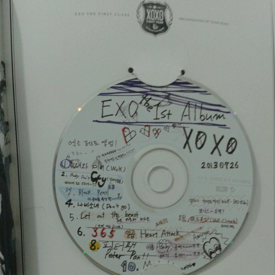 EXO OT12♡ TaoRis shipper. Please follow me back and let's be friends ^_^